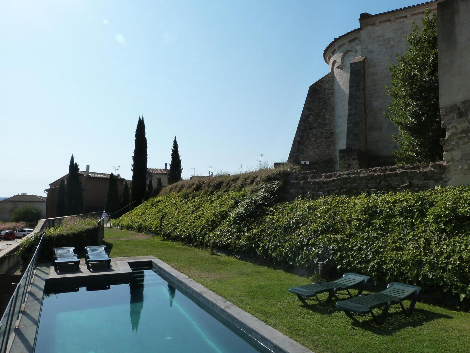 Отель Casa Marcial (Adults Only) Бесалу Экстерьер фото